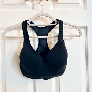 Black VSX sports bra